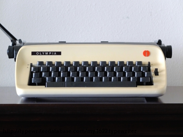 1978 Olympia (Nakajima) B12 Typewriter #6000215 TWDB