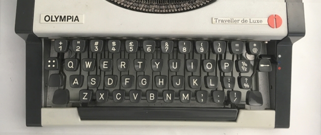 Olympia "Traveller de Luxe" from the keyboard...