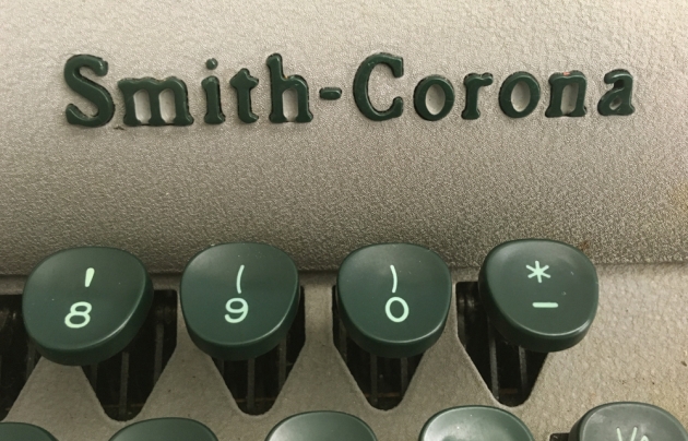 Smith-Corona "Clipper" ribbon cover logo...