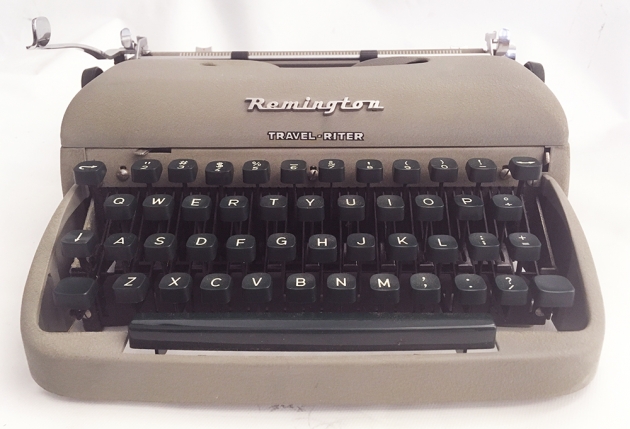 Remington "Travel-Riter" from the front...