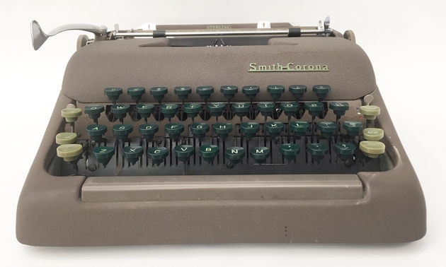 Smith-Corona "Sterling" from the front...