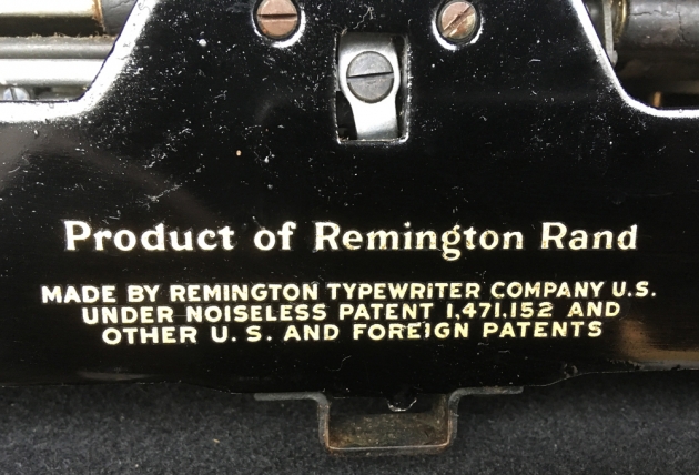 Remington Noiseless Portable from the back, logo detail...