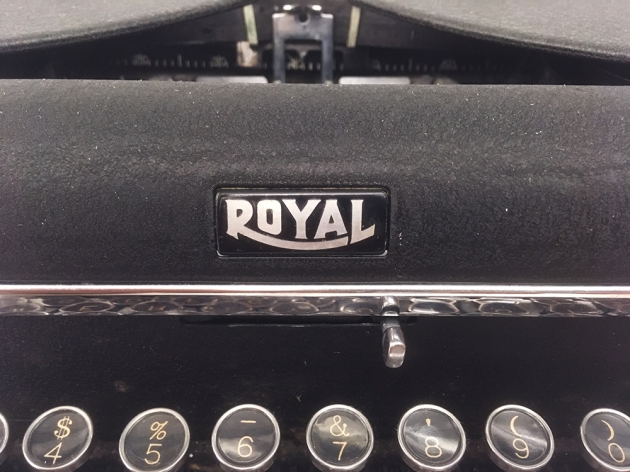 Royal "Quiet De Luxe" logo on the front...