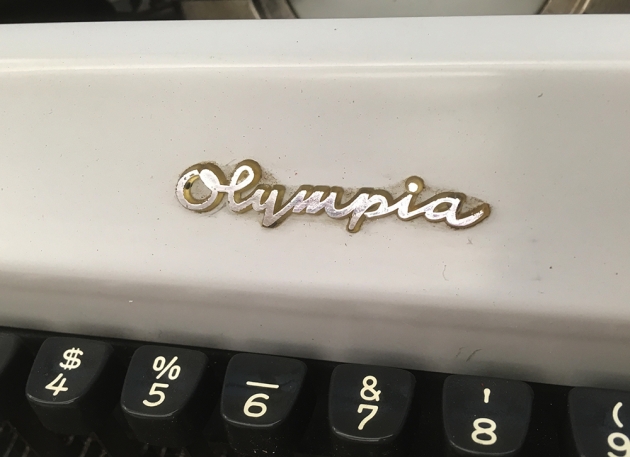 Olympia "SM9" from the logo on the top...