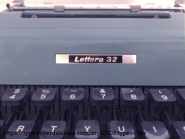 Olivetti "Lettera 32"  from the front (detail)...