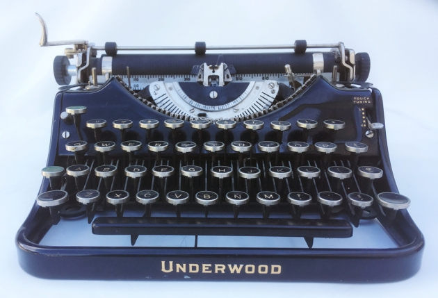 Underwood "Universal" from the front...