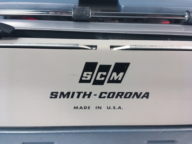 Smith Corona "Electra 120" from the back (logo detail) ...