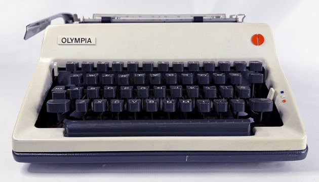 Olympia "SM9" from the front...