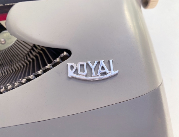 Royal "Royalite" from the maker logo on the top...