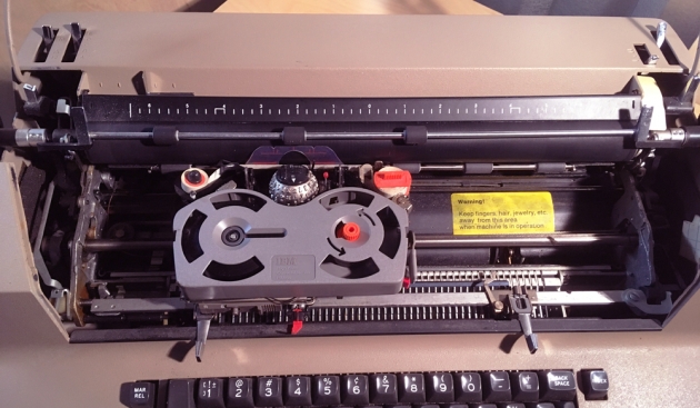 IBM "Selectric II" from under the hood...