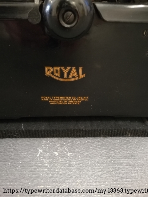 Royal trademark logo