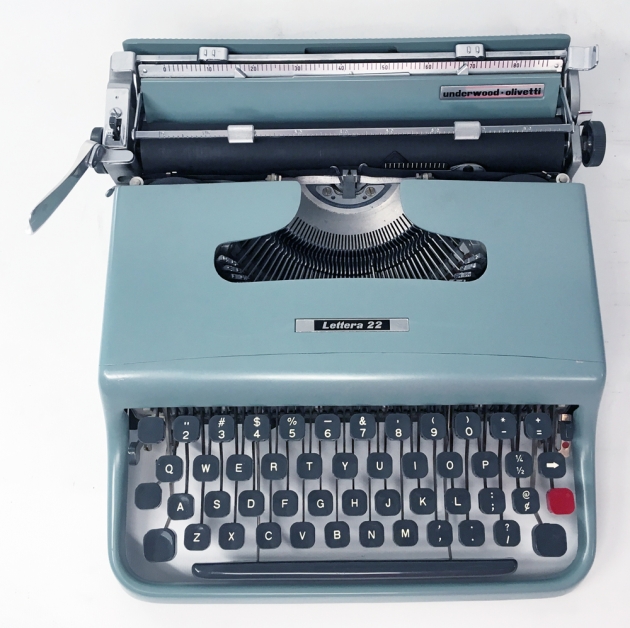 Underwood-Olivetti "Lettera 22"  from the top...