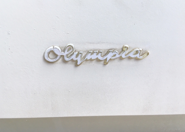 Olympia "SG3" from the logo on the top...