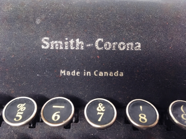 Smith Corona "Clipper" from the logo on the top...