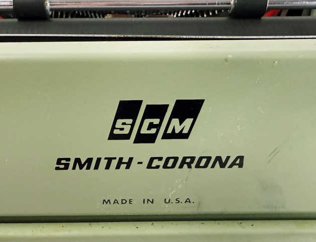 Smith Corona "Super Sterling" from the maker logo on the back... Smith Corona "Super Sterling" from the maker logo on the back...
