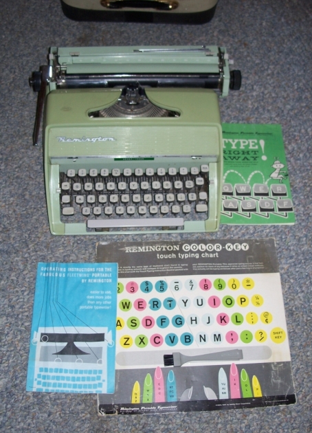 Everything that came inside the case when I bought it, minus a photocopy from the dealer with coupons for maintenance of the products they sold (vacuums, typewriters, etc.) -- they offered a yearly cleaning on this for $18.75! (Speaking of cleaning, I went over the exterior with window cleaner and a tissue after this photo was taken.)