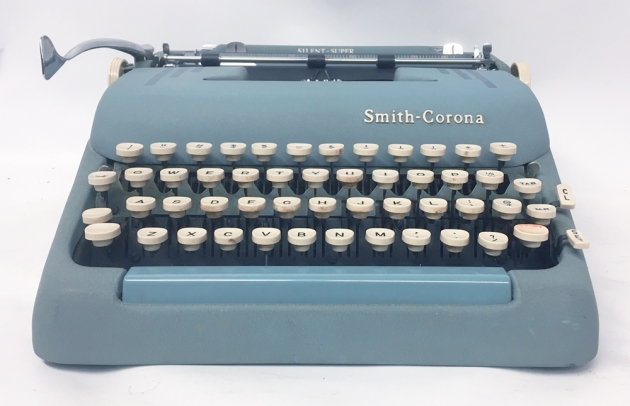 Smith Corona "Silent Super" from the front...