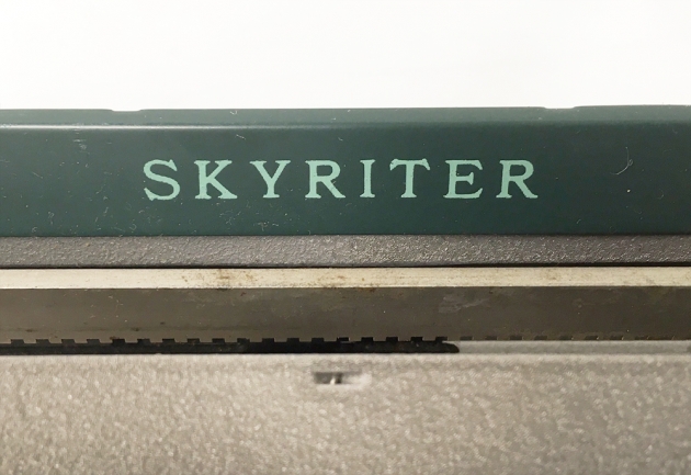 Smith Corona "Skyriter"  from the model logo on the top...
