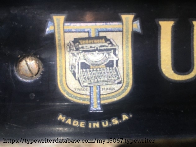 The "UT" logo on this machine is in very nice condition. Only a little bit of scuffing at the top middle of the "T".