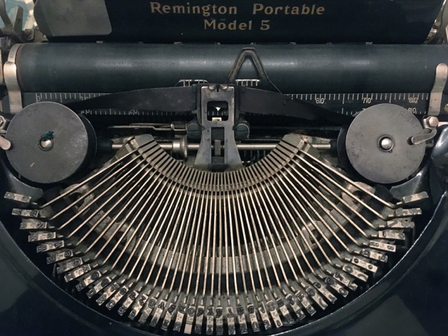 Remington "Portable 5"  from the top (detail)...