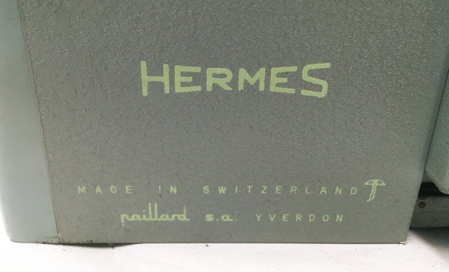 Hermes "2000" from the back (detail/left)...