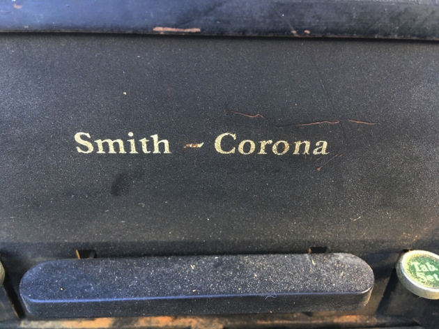 Smith Corona "Super Speed" from the logo on the front...