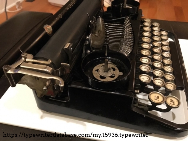 1922 Underwood Portable 3 Bank on the Typewriter Database