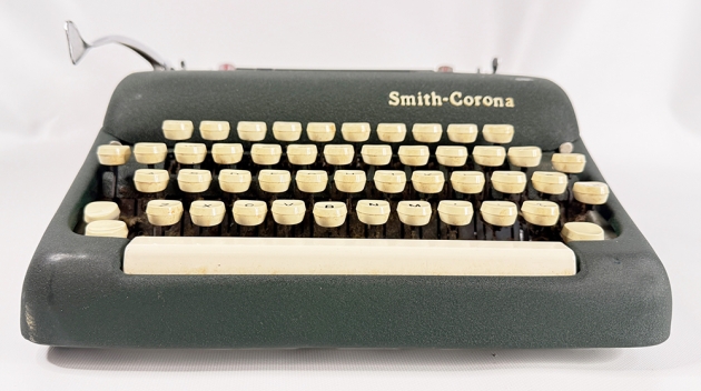Smith Corona "Enterprise" from the front...