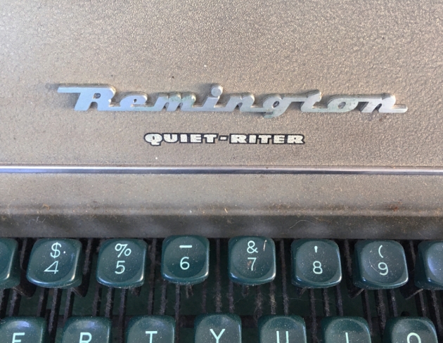 Remington "Quiet-Riter" from the maker & model logo...