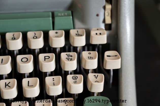 The oddball extra keys that the SG1 has that none of my other typewriters do: degree symbol/th and 1/,^.