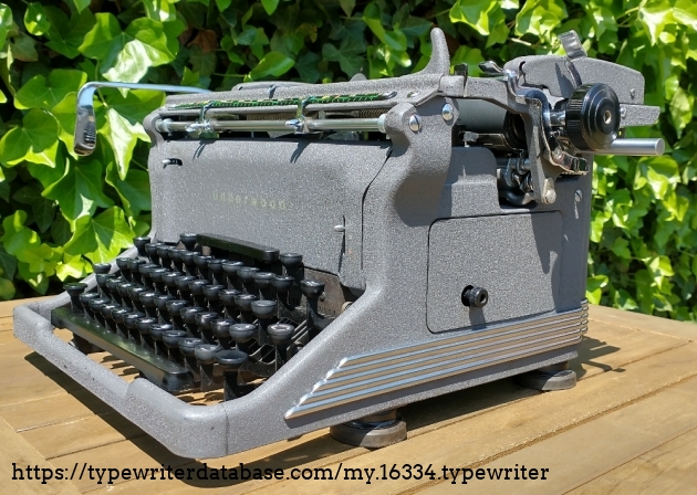 Right front side of the Underwood Rhythm Touch