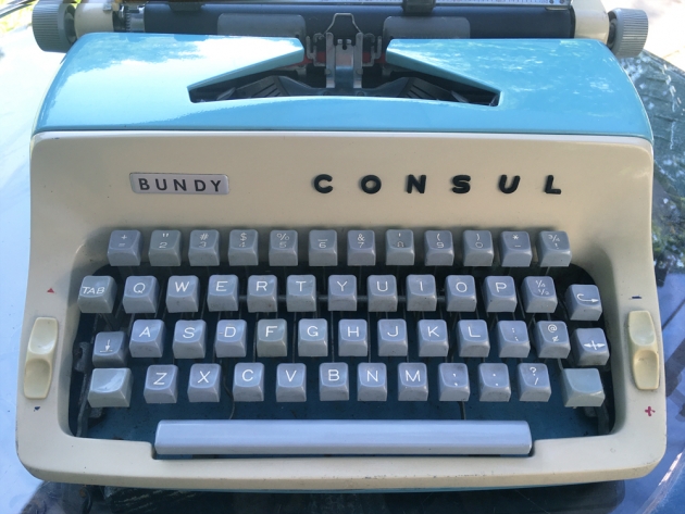 Consul "221" from the keyboard...
