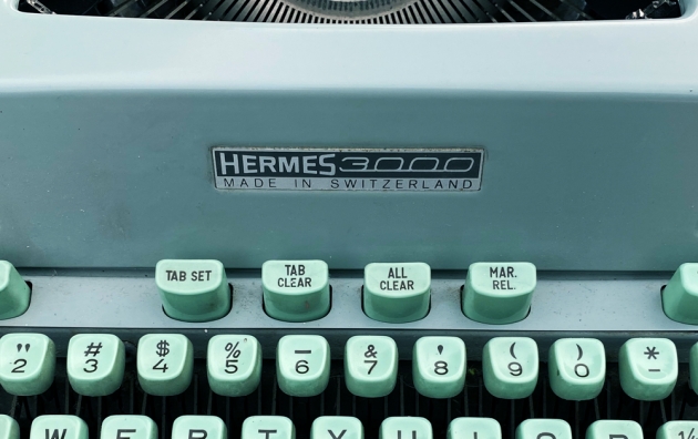 Hermes "3000" from the maker/model logo  above the keyboard...