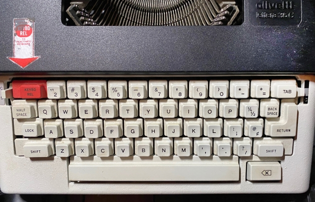 Olivetti "Lettera 36 C"  from the keyboard...