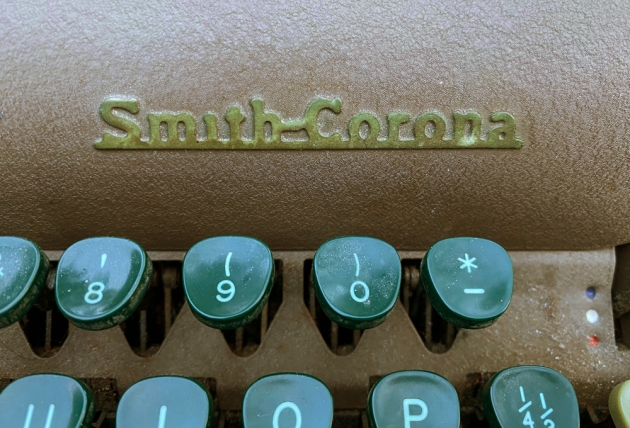 Smith Corona "Silent"  from the maker logo on the front...