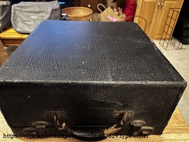 1937 Remington Noiseless Portable Typewriter Case