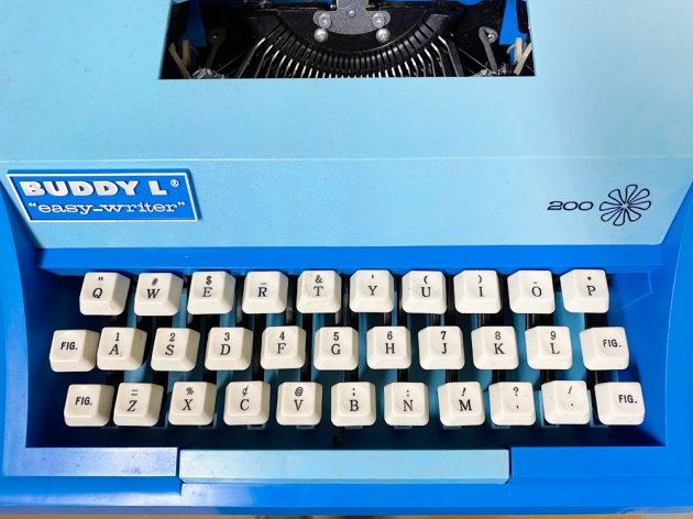 Buddy-L "Easy Writer 200" from the keyboard...
