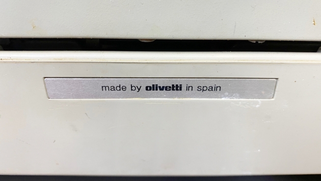 Olivetti "Studio 45" from the badge on the back...