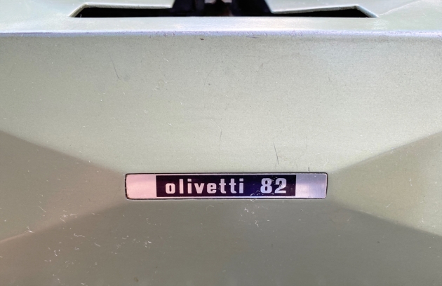Olivetti "82" from the maker/model logo on the front...