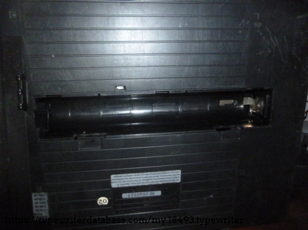 batteries (4 "D" type) compartment