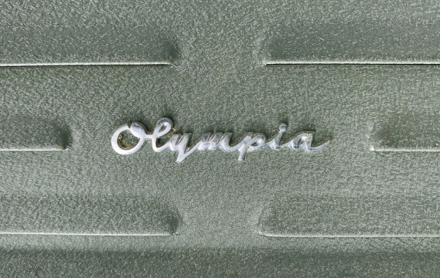 Olympia "SG1" from the back...(detail center)