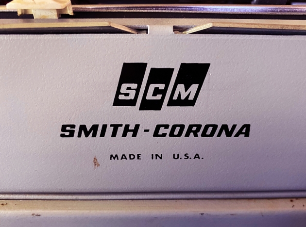 Smith Corona "Galaxie Twelve"  from the maker logo on the back...