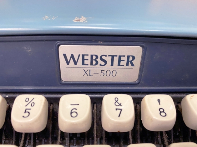 Webster "XL-500" from the logo on the front...