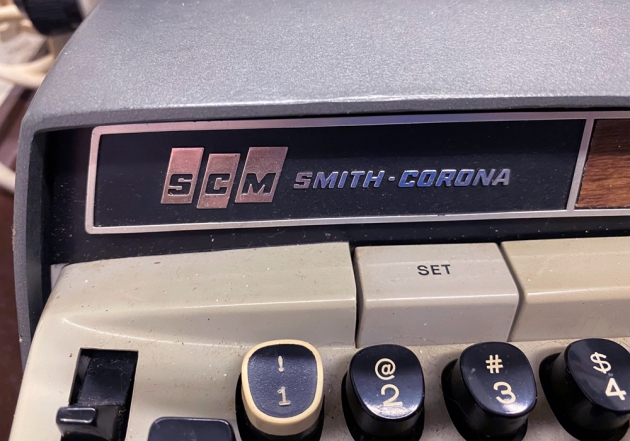 Smith Corona "Electra 220" from the logo on the front...(left side)