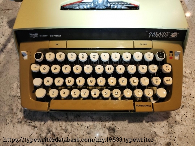 1973 Smith Corona Galaxie 12 keyboard view