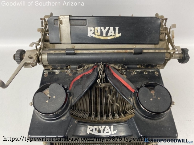 1925 Royal Model 10  ShopGoodWill photo - pre-restoration
