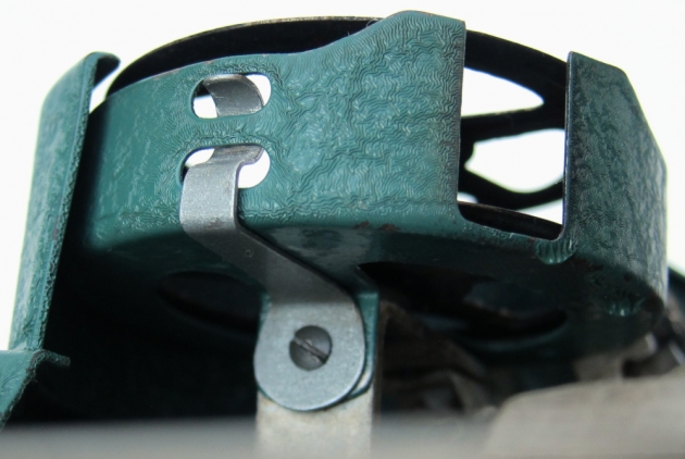 - The selfmade right spool clamp -
