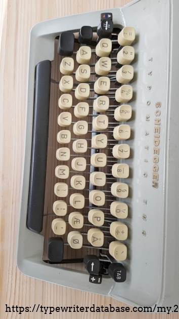 keyboard, Danish style