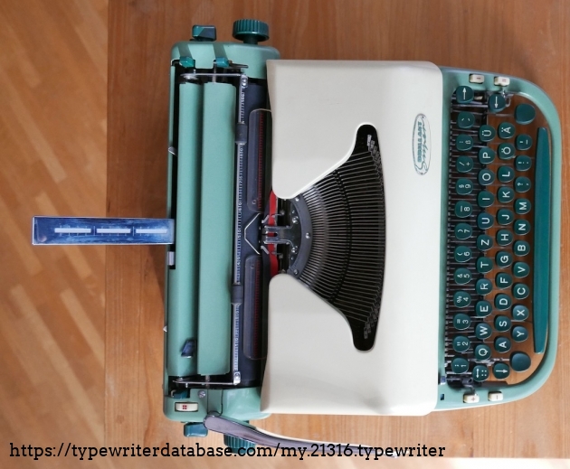 Top view of a top typewriter.