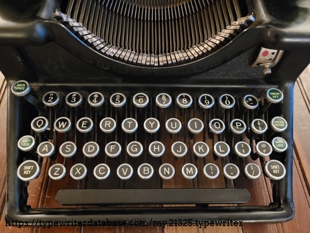 The coloring on this keyboard makes me question the date that the serial number seems to indicate.  While the serial number seems to indicate that the manufacture date was in 1929, there doesn't seem to be any black and green keys on the 5N series until 1932.  Perhaps this was manufactured in 1932 or later, but with a frame manufactured in 1929?  Perhaps it was refurbished at some point?